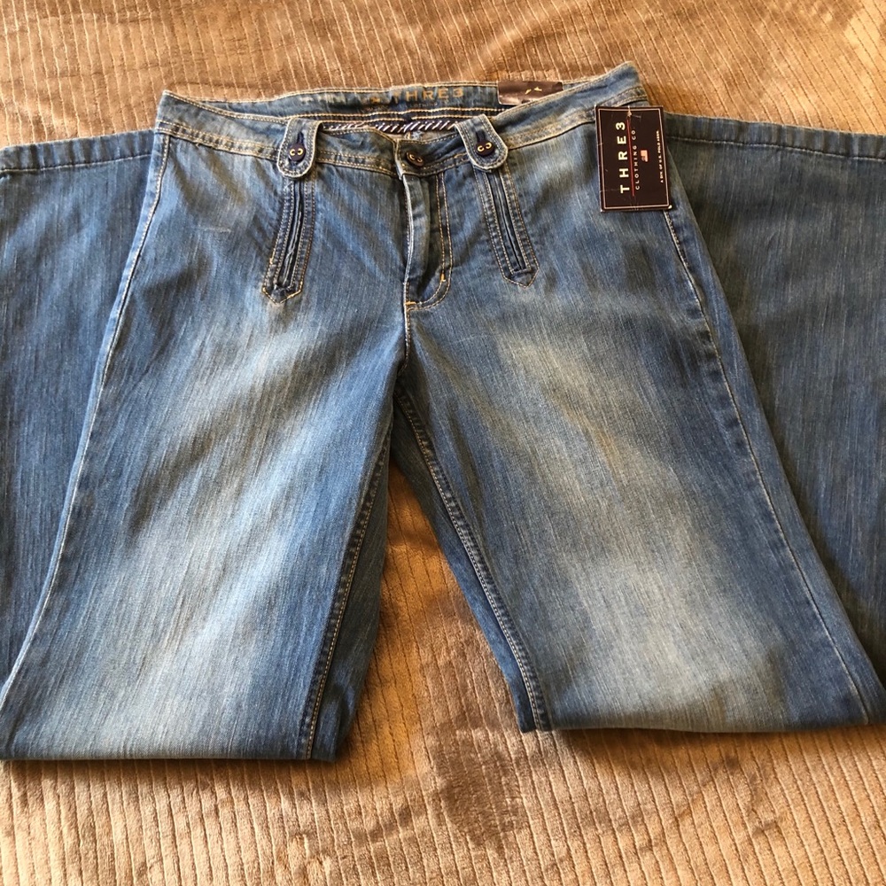 THRE3 FLARE JEANS SIZE 10 WOMEN’S